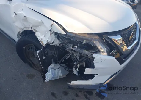 2018 Nissan Rogue S z USA, uszkodzony, nr VIN KNMAT2MT3JP578212